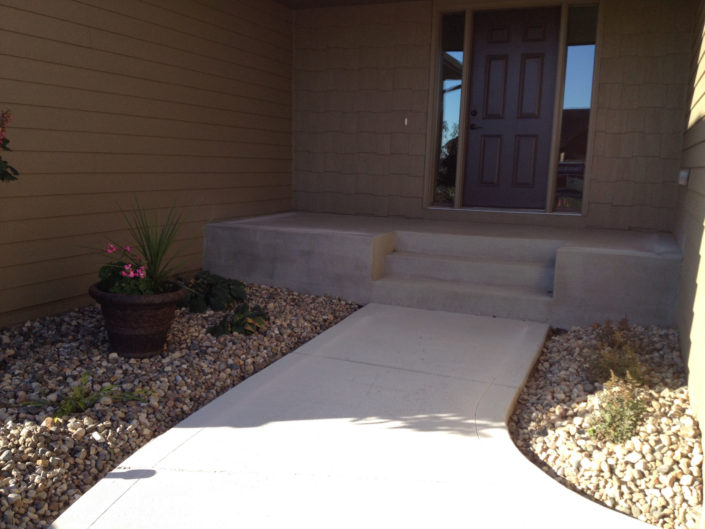 Entryway Before Entryway Before